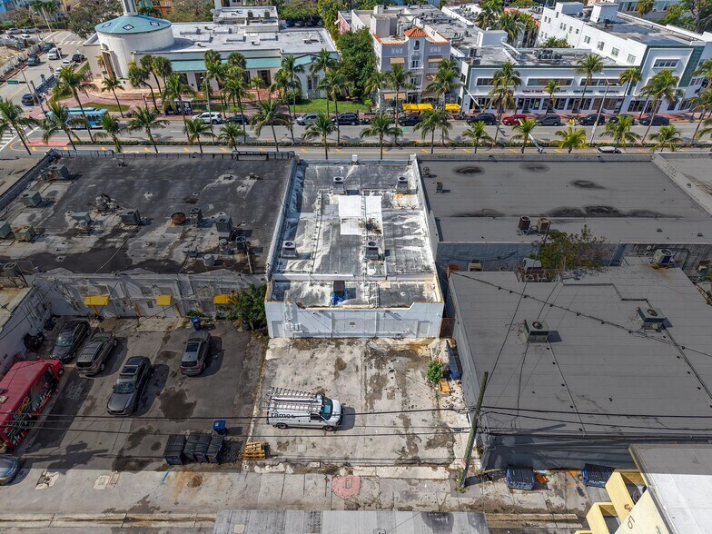 More Photos Of 1331 Washington Ave, Miami Beach Office For Sale