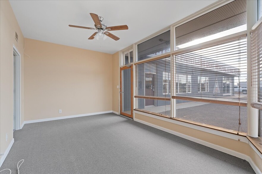 More Photos Of 601 E Lincolnway, Cheyenne Storefront Retail Residential For Sale