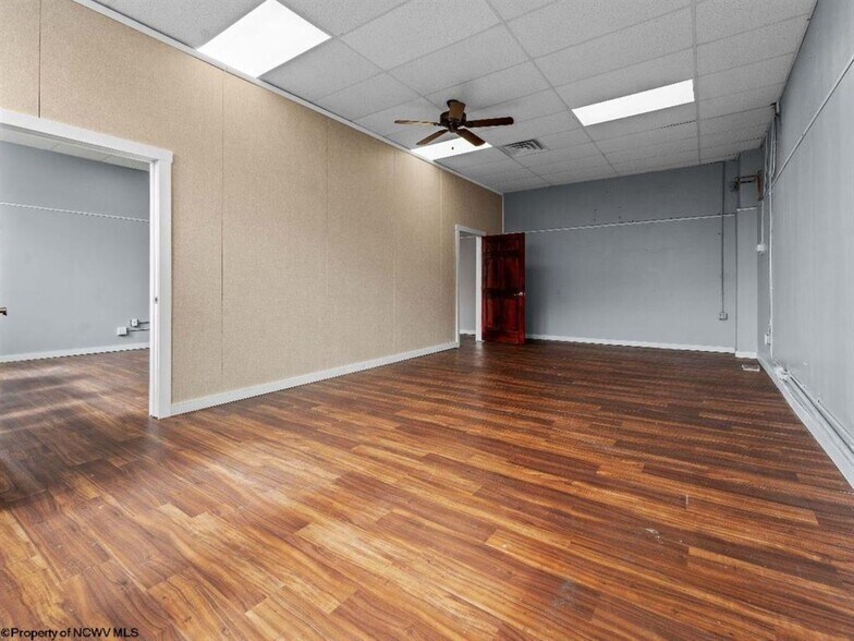 More Photos Of 1433 Dorsey Ave, Morgantown Schools For Sale