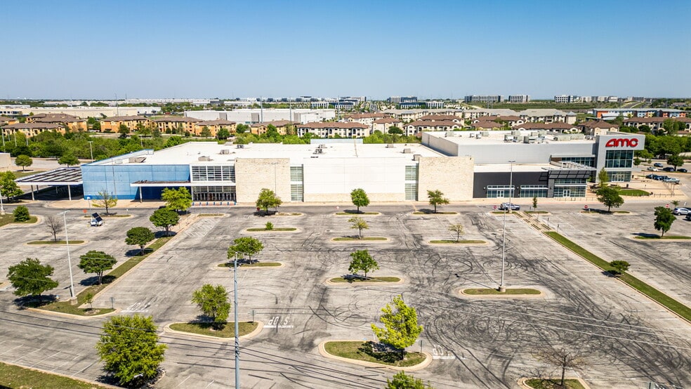 More Photos Of 12625 N Interstate 35, Austin Freestanding For Sale