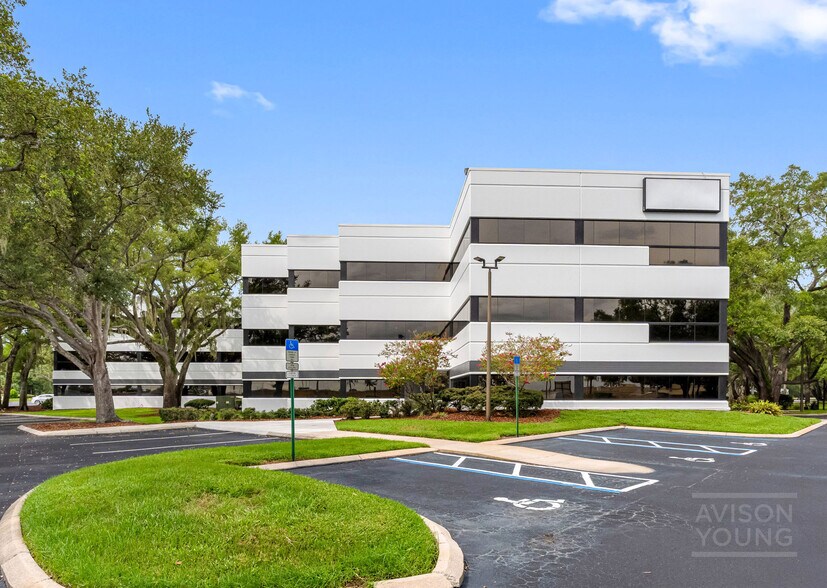 More Photos Of 5110 Eisenhower Blvd, Tampa Office For Lease