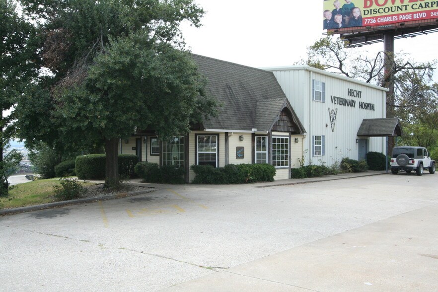 More Photos Of 104 N Gilcrease Museum Rd, Tulsa Medical For Sale