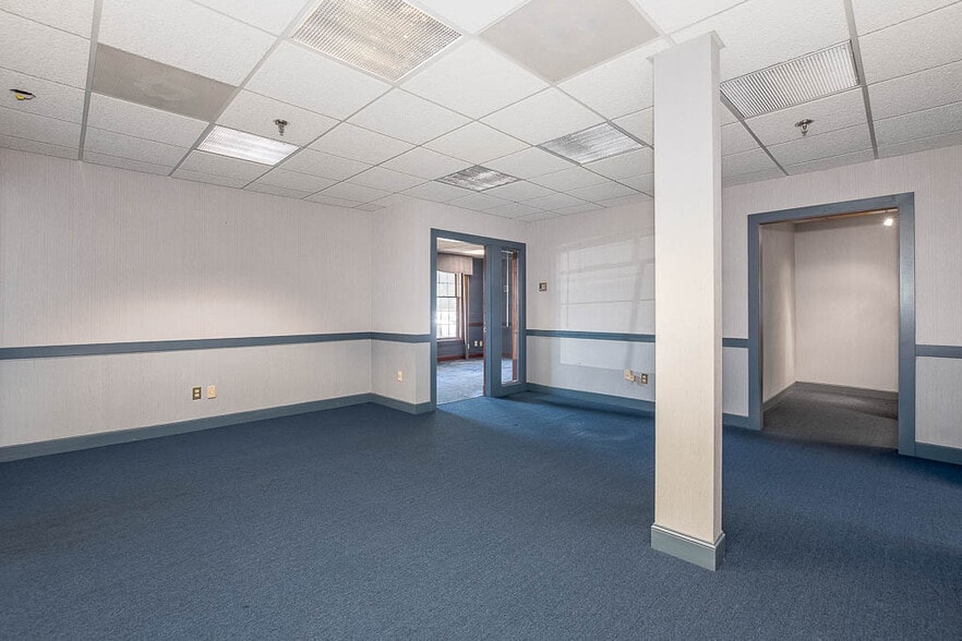 More Photos Of 645 County St, Taunton Office For Sale