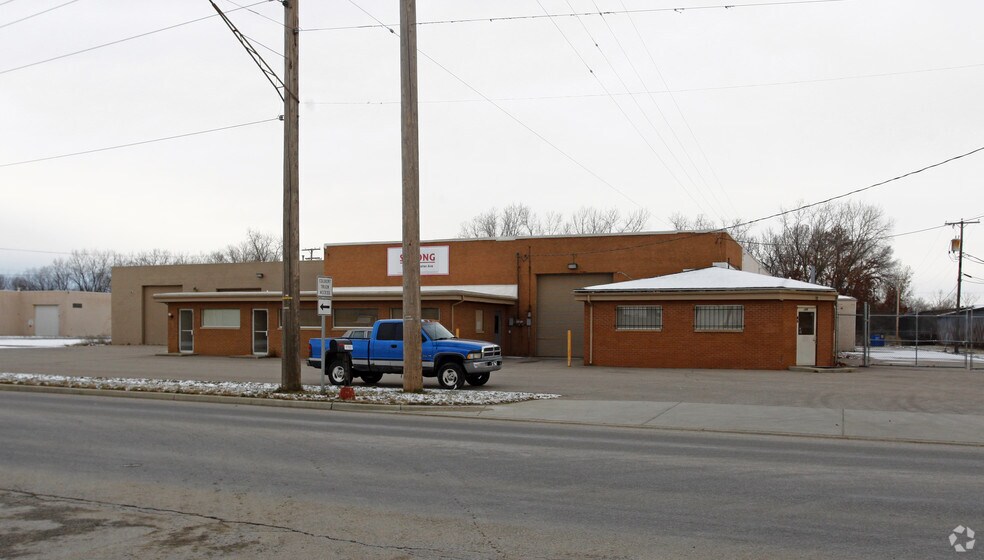 Primary Photo Of 1700 W Lusher Ave, Elkhart Warehouse For Sale