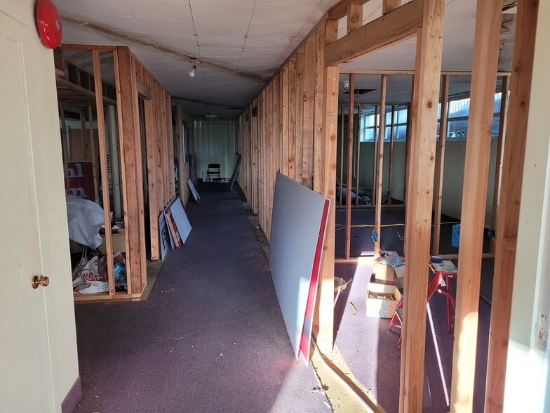 More Photos Of 314 Academy St, Kelso Office For Sale