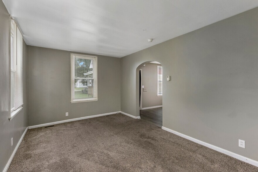 More Photos Of 7508 Elizabeth St, Cincinnati Apartments For Sale