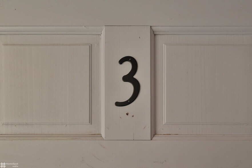 More Photos Of 38 W Central Ave, Bangor Apartments For Sale