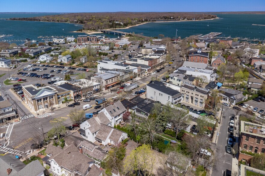 More Photos Of 117 Main St, Sag Harbor Storefront Retail Residential For Sale