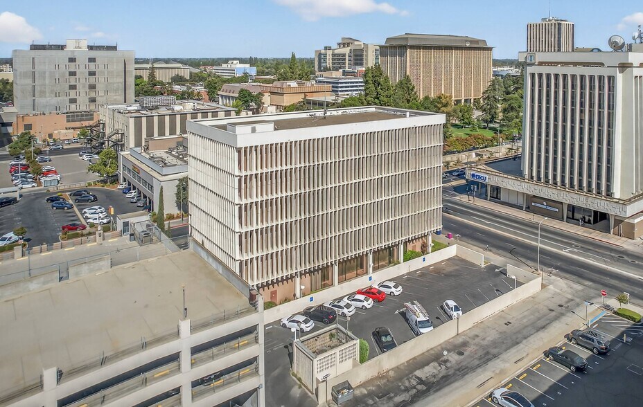 More Photos Of 1221 Van Ness Ave, Fresno Office For Sale