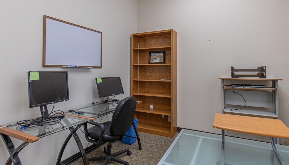 More Photos Of 555 Rivergate Ln, Durango Office For Sale