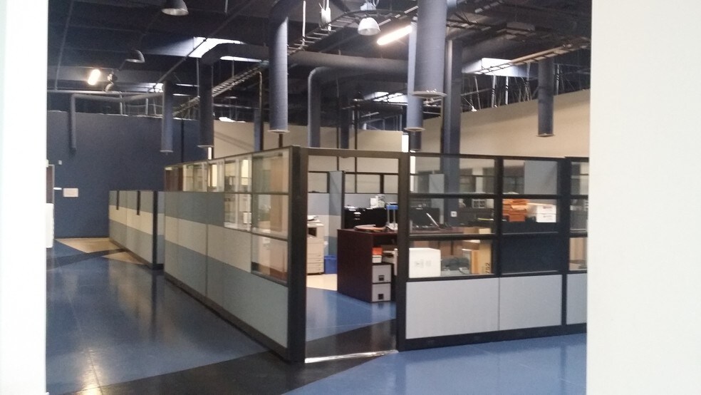 More Photos Of 9383 Charles Smith Ave, Rancho Cucamonga Warehouse For Lease