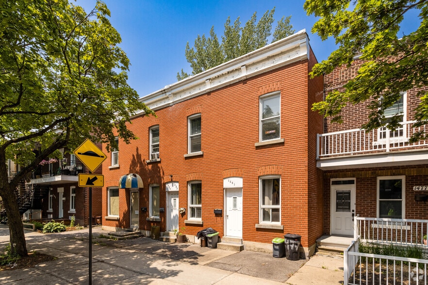 More Photos Of 1487 Rue Le Caron, Montréal Storefront For Sale
