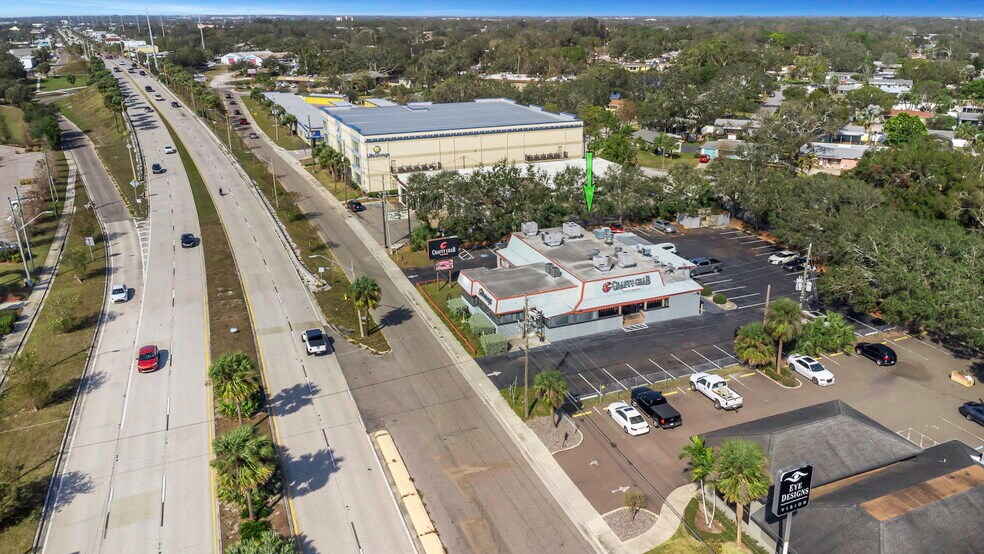 More Photos Of 2901 Tyrone Blvd, Saint Petersburg Restaurant For Sale