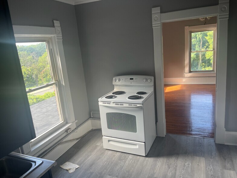 More Photos Of , Roanoke Multifamily For Sale