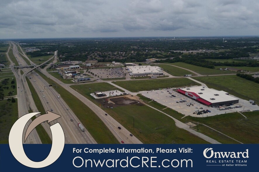 More Photos Of 688 Alliance Pky, Hewitt Medical For Lease