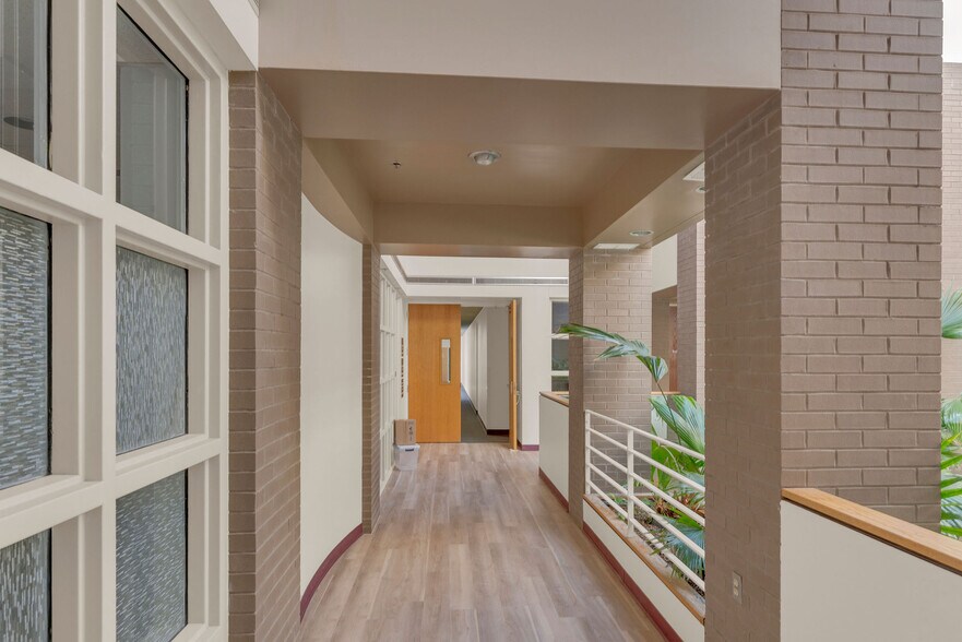 More Photos Of 794 Penllyn Blue Bell Pike, Blue Bell Office For Lease