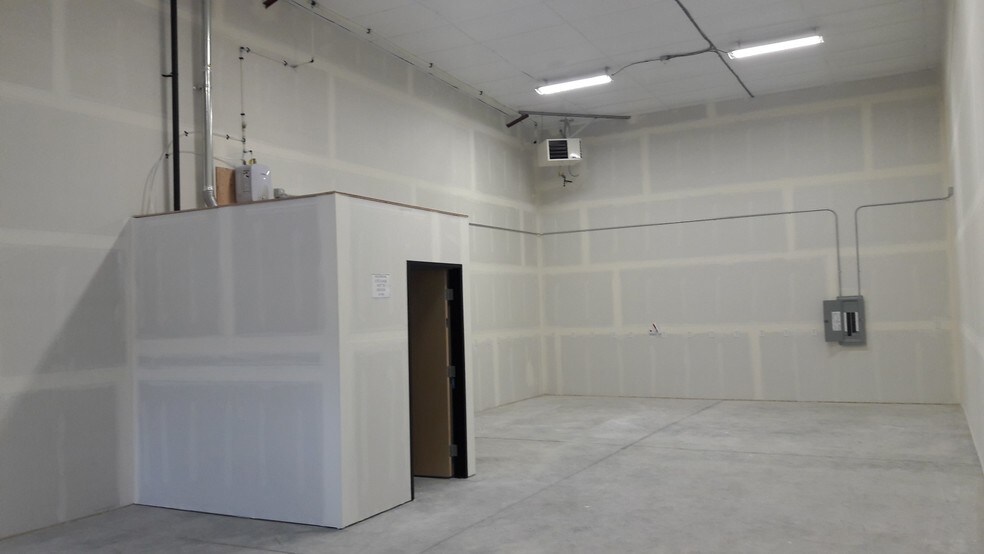 More Photos Of 5305 NE 121st Ave, Vancouver Unknown For Lease