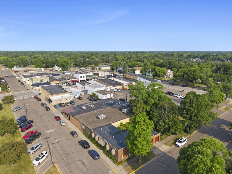 More Photos Of 118 Railroad Ave NE, Mora General Retail For Sale