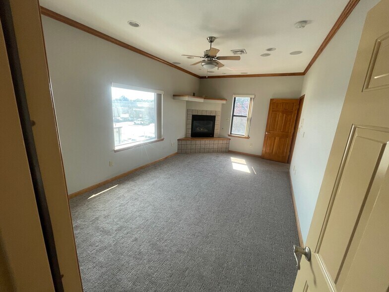 More Photos Of 2970 S Tejon St, Englewood Warehouse For Sale