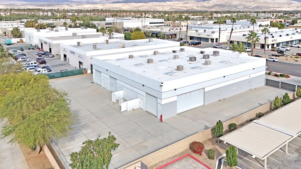 More Photos Of 39665 Entrepreneur Ln, Palm Desert Warehouse For Lease