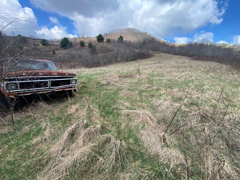 More Photos Of 455 Shawnee Rd, Banner Elk Land For Sale