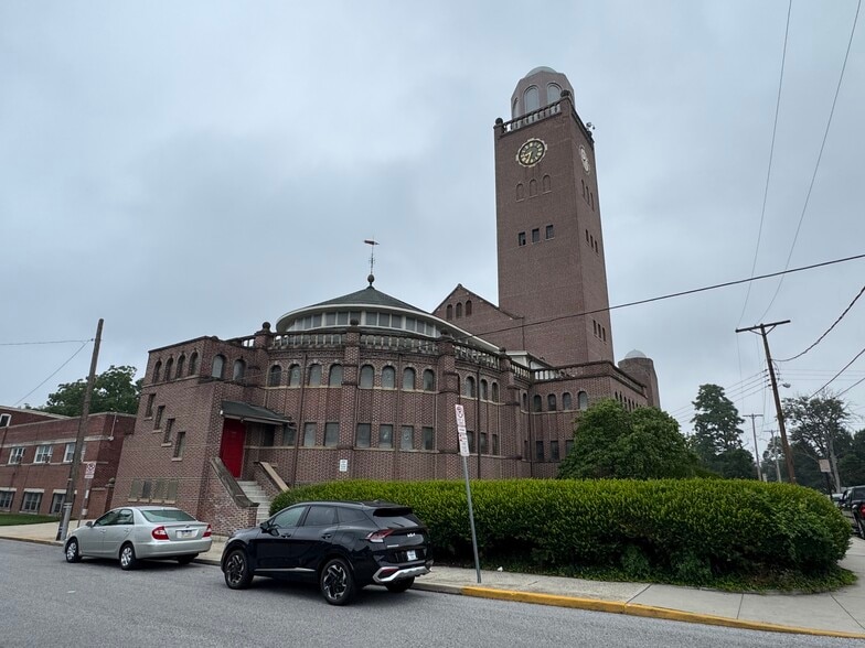 More Photos Of 100 Lafayette St, York Specialty For Sale