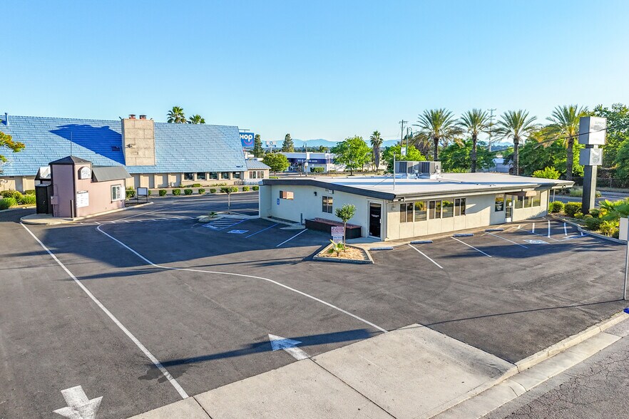 More Photos Of 2405 Hilltop Dr, Redding Medical For Sale