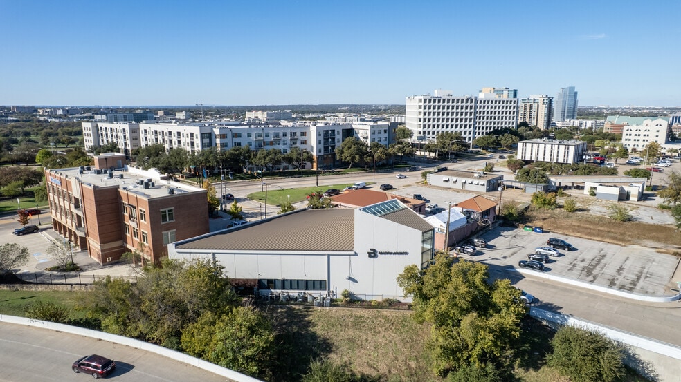 More Photos Of 1413 Rio Grande Ave, Fort Worth Office For Sale