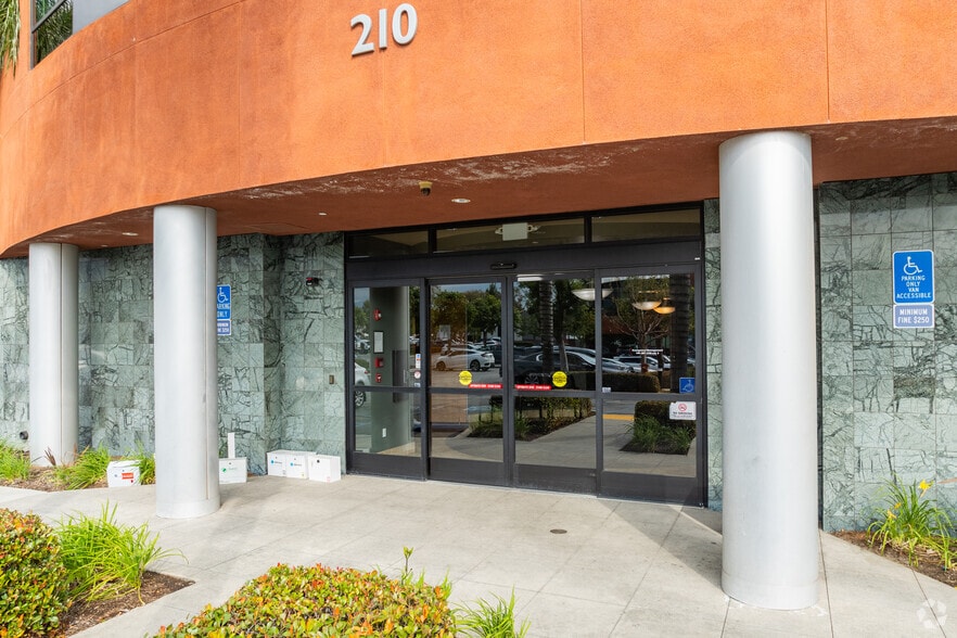 More Photos Of 210 W Bonita Ave, Pomona Medical For Sale