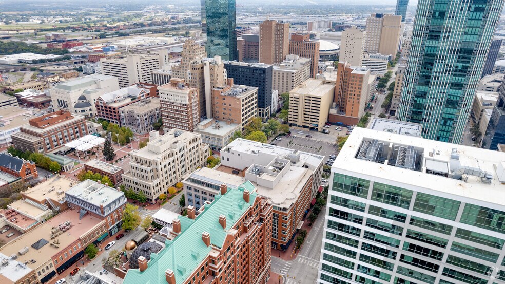 More Photos Of 407 Throckmorton St, Fort Worth Office For Lease