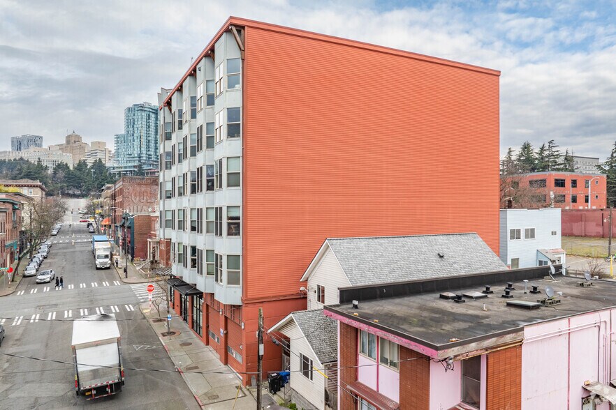 More Photos Of 705 S Weller St, Seattle Apartments For Sale