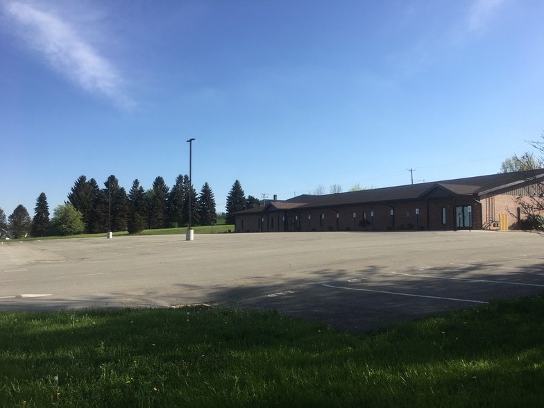 More Photos Of 600 Aberdeen Dr, Somerset Office For Sale