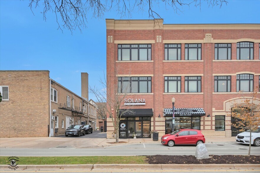 More Photos Of 5143-5151 Mochel Dr, Downers Grove Office For Sale