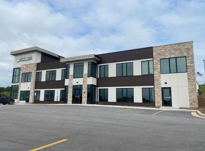 Primary Photo Of 5 Hartwig Dr, Johnson Creek Office For Lease