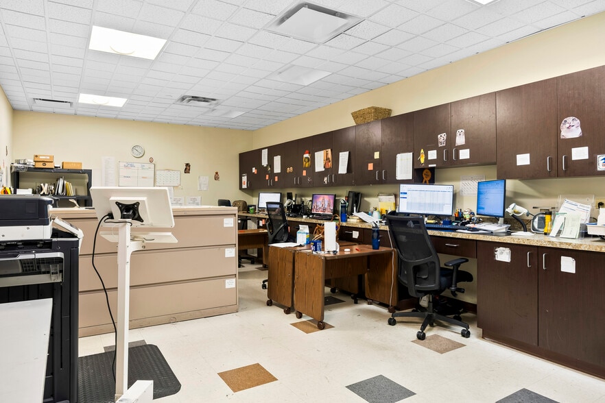 More Photos Of 80 State St, Albany Office For Lease