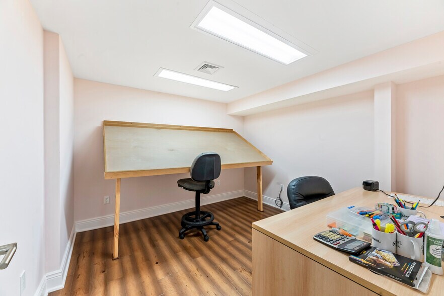More Photos Of 330 New Brunswick Ave, Fords Office For Sale