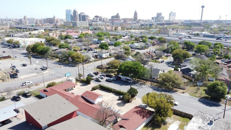 More Photos Of 909 S Frio St, San Antonio Hotel For Lease