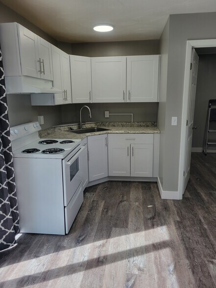 More Photos Of 6271 US Highway 322, Hartstown Apartments For Sale