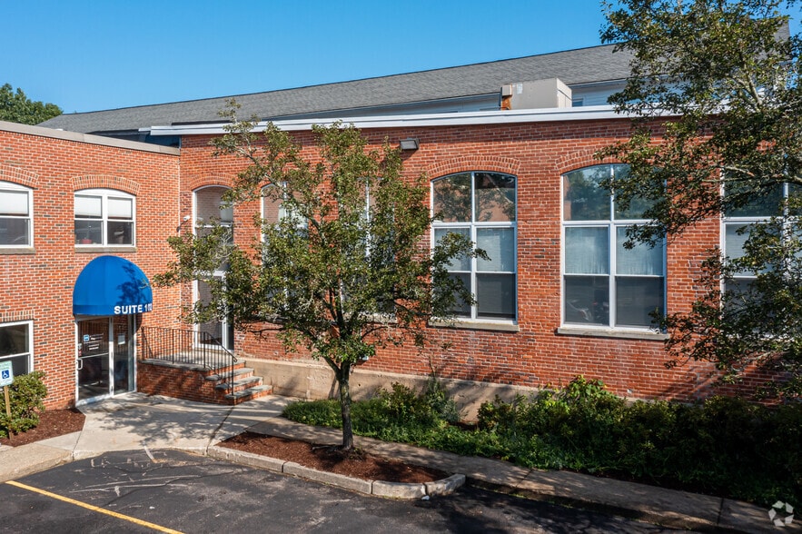 Primary Photo Of 50 Oliver St, North Easton Office For Lease