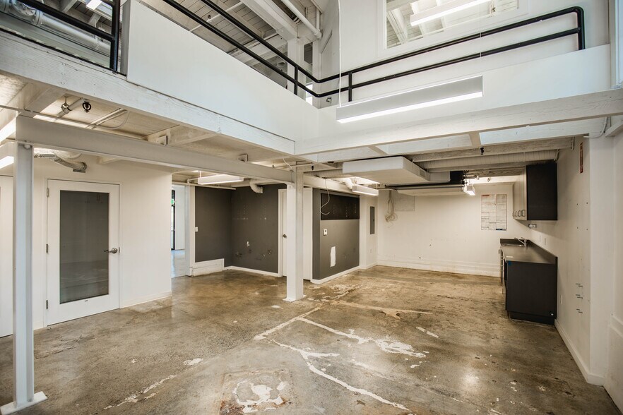 More Photos Of 555 De Haro St, San Francisco Office For Lease