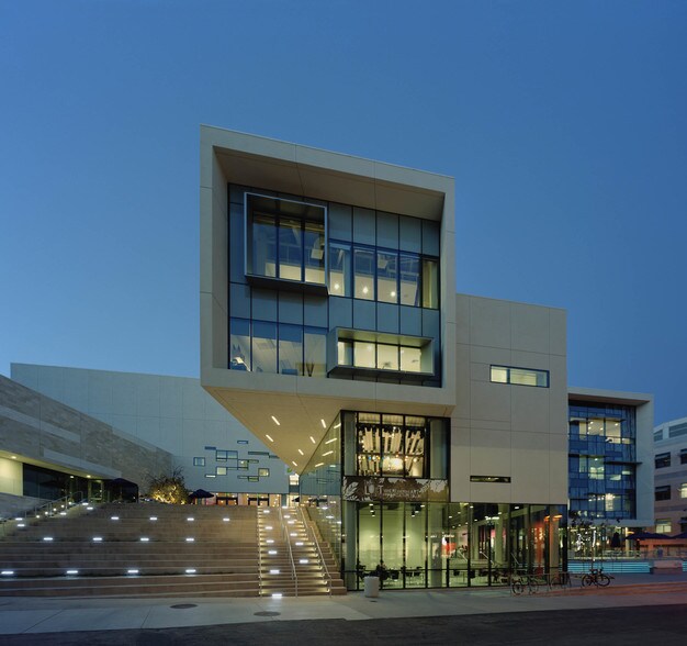 More Photos Of 9500 Gilman Dr, La Jolla Restaurant For Lease