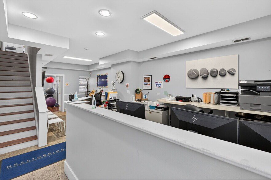 More Photos Of 449-451 W Linden St, Allentown Office For Sale