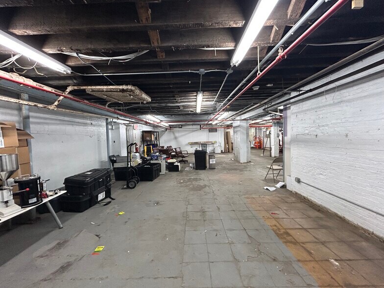 More Photos Of 122 18th St, Brooklyn Land For Lease