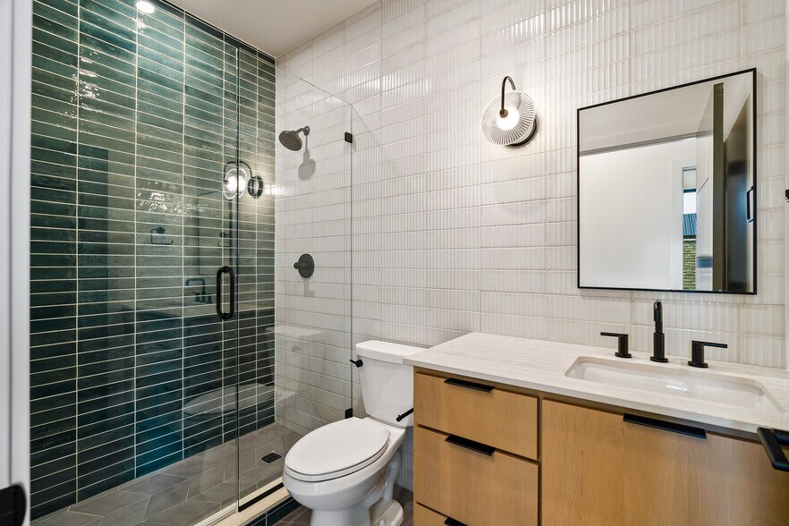 More Photos Of 421 Chestnut St, Buena Vista Apartments For Sale