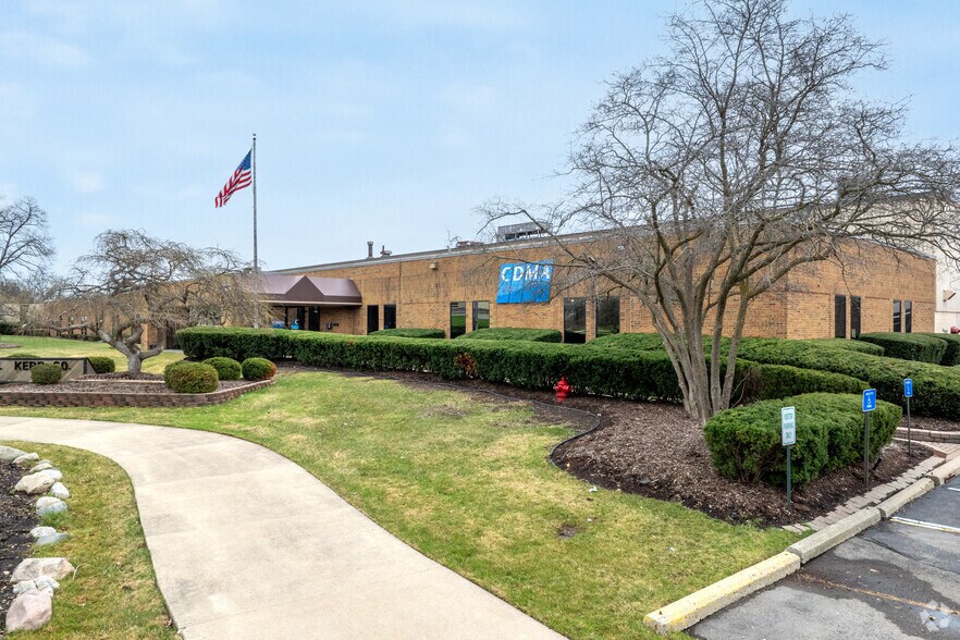 More Photos Of 43155-43159 W 9 Mile Rd, Novi Industrial For Sale