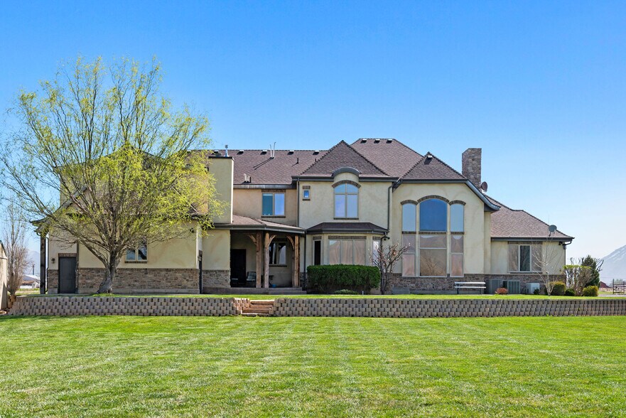 More Photos Of 6612 S 3200 W, Benjamin Specialty For Sale