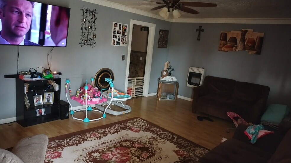 More Photos Of 113 N Armstrong Ave, Tulia Apartments For Sale