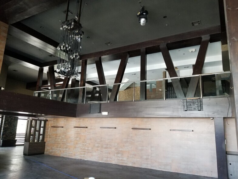More Photos Of 199 Promenade North, Long Beach Apartments For Lease