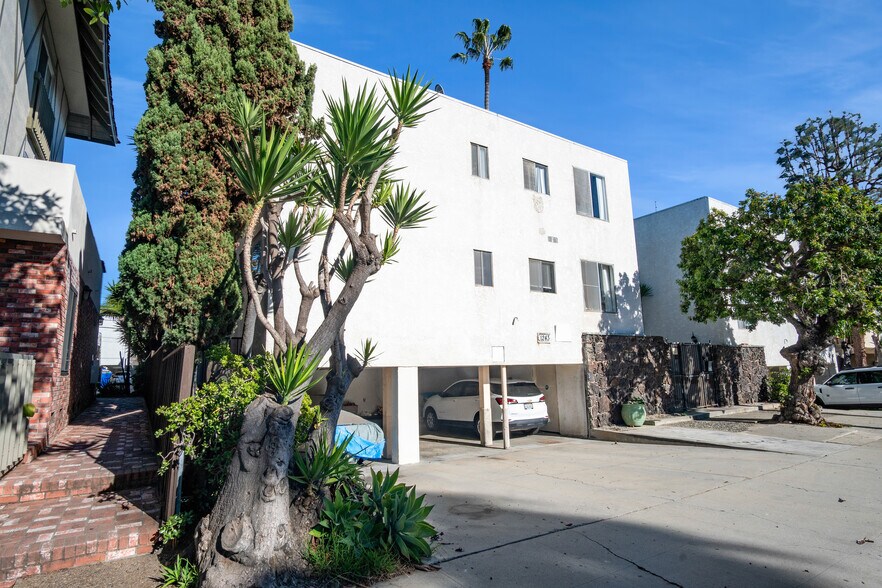 More Photos Of , Santa Monica Multifamily For Sale