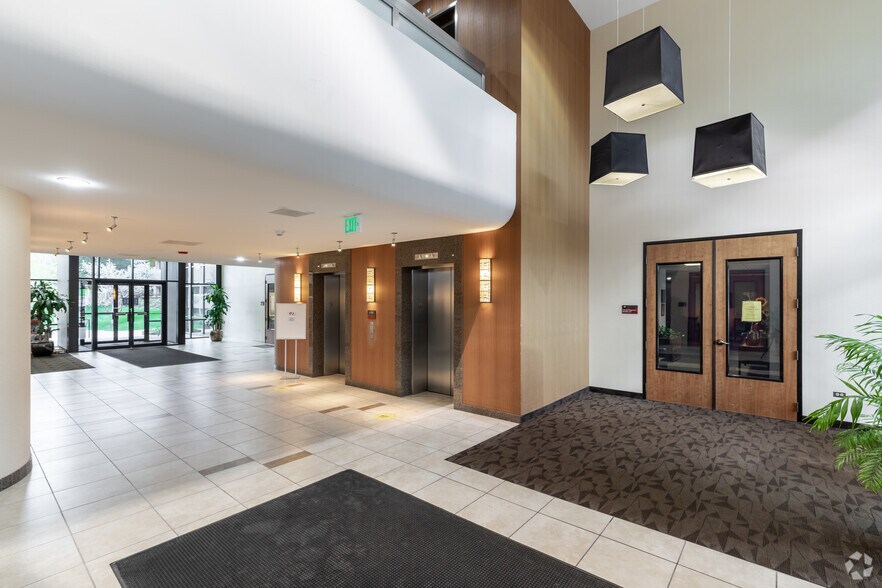 More Photos Of 12100 E Iliff Ave, Aurora Office For Lease